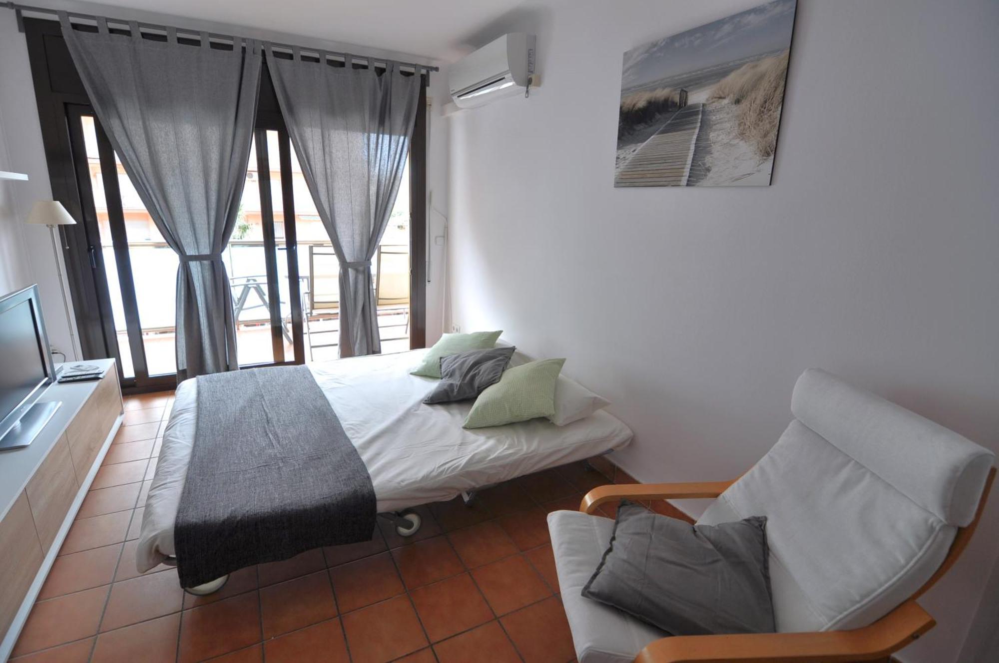 Apartmán Rnet - Roses II - 2-9 Exteriér fotografie